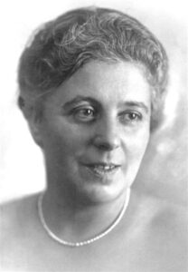 Laura Diana Loeb, geborene Schweizer